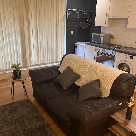 1 Bed Apartment- City Centre Apartment Leeds (West Yorkshire)